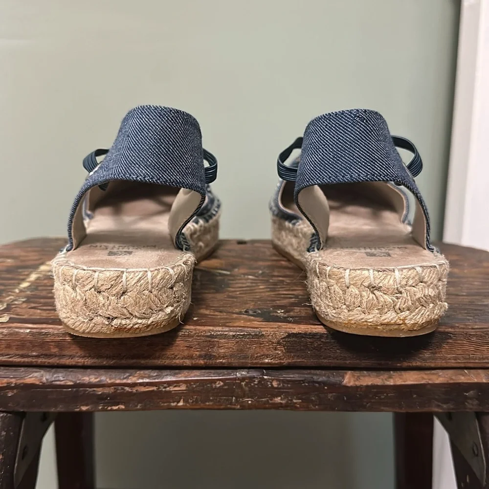 WHITE MOUNTAIN Highland Blue Denim Espadrille Sandals